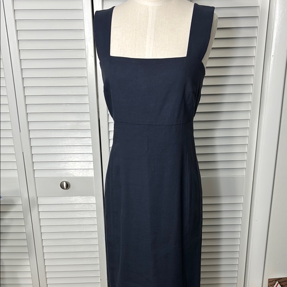 ANTONELLI Elegant Navy Blue Sleeveless Dress